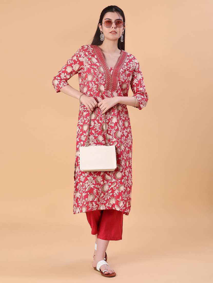 women floral three quarter sleeve kurta pant set