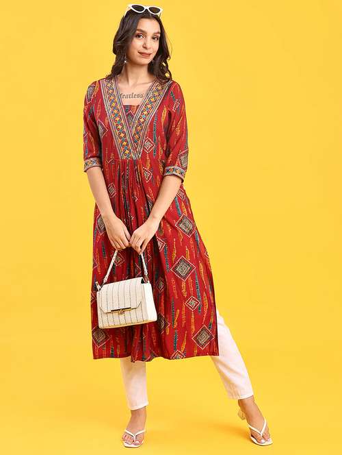 women three quarter sleeve kurta and legging set - 22057356 -  Standard Image - 0