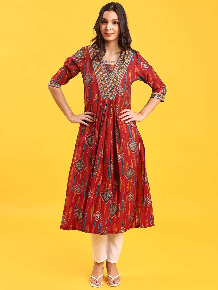 women three quarter sleeve kurta and legging set - 22057356 -  Standard Image - 3