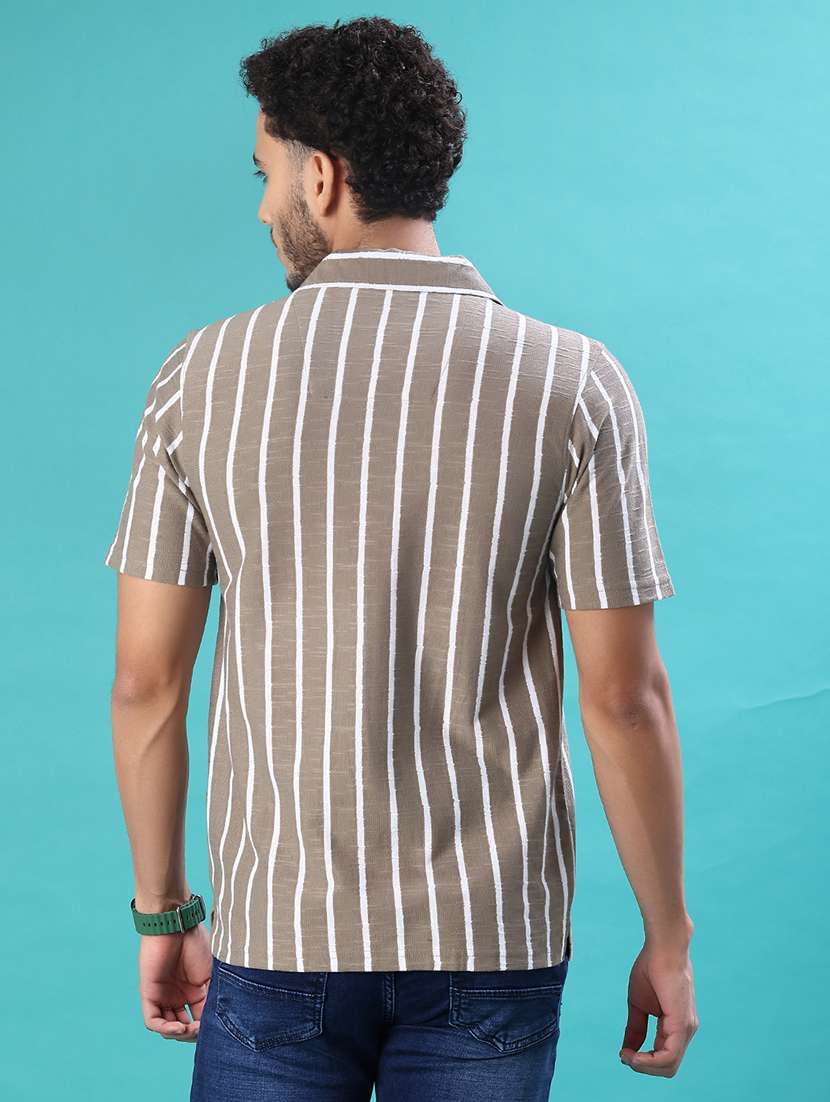 men striped short sleeve regular fit casual shirt - 22057363 -  Standard Image - 3