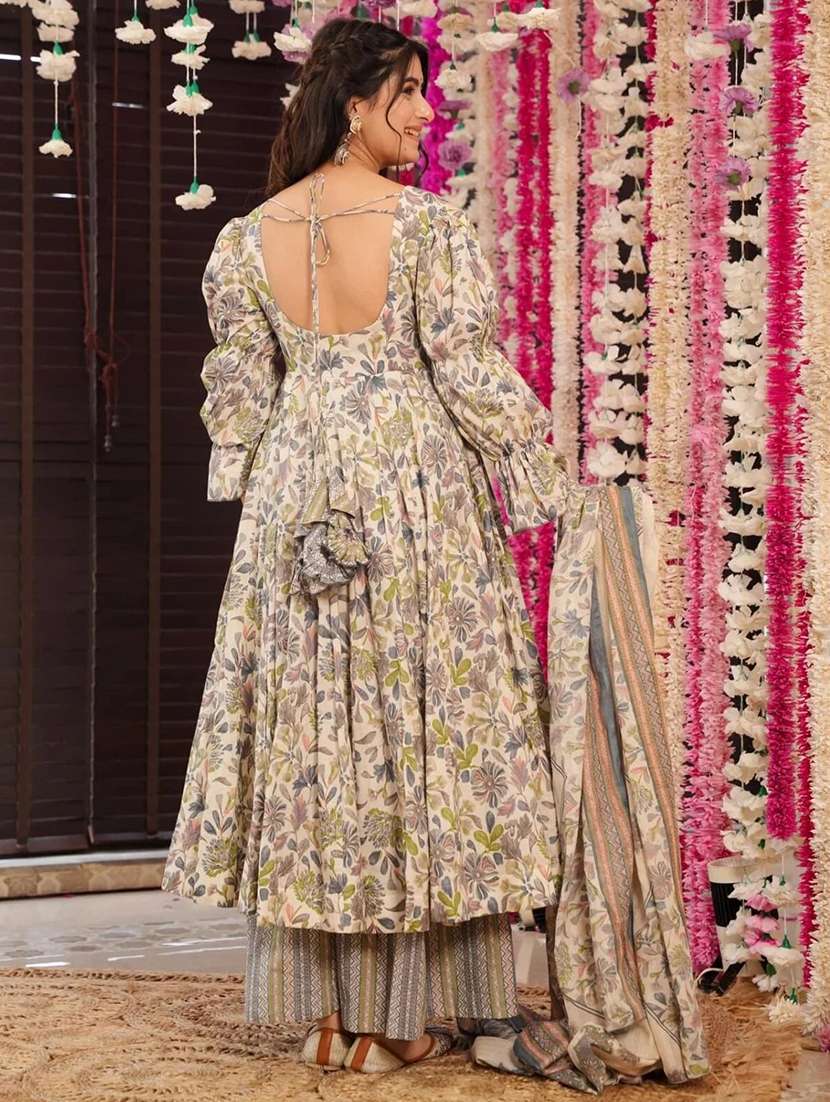 women three quarter sleeve kurta palazzo with dupatta set - 22057666 - Standard Image - 3