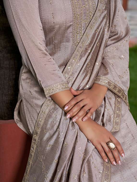 women three quarter sleeve kurta pant with dupatta set - 22057703 - Standard Image - 3