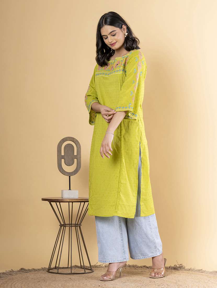 women three quarter sleeve straight kurta - 22057842 -  Standard Image - 3