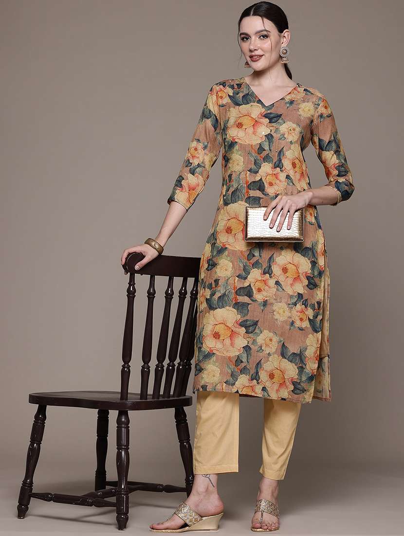 women three quarter sleeve kurta and pant set