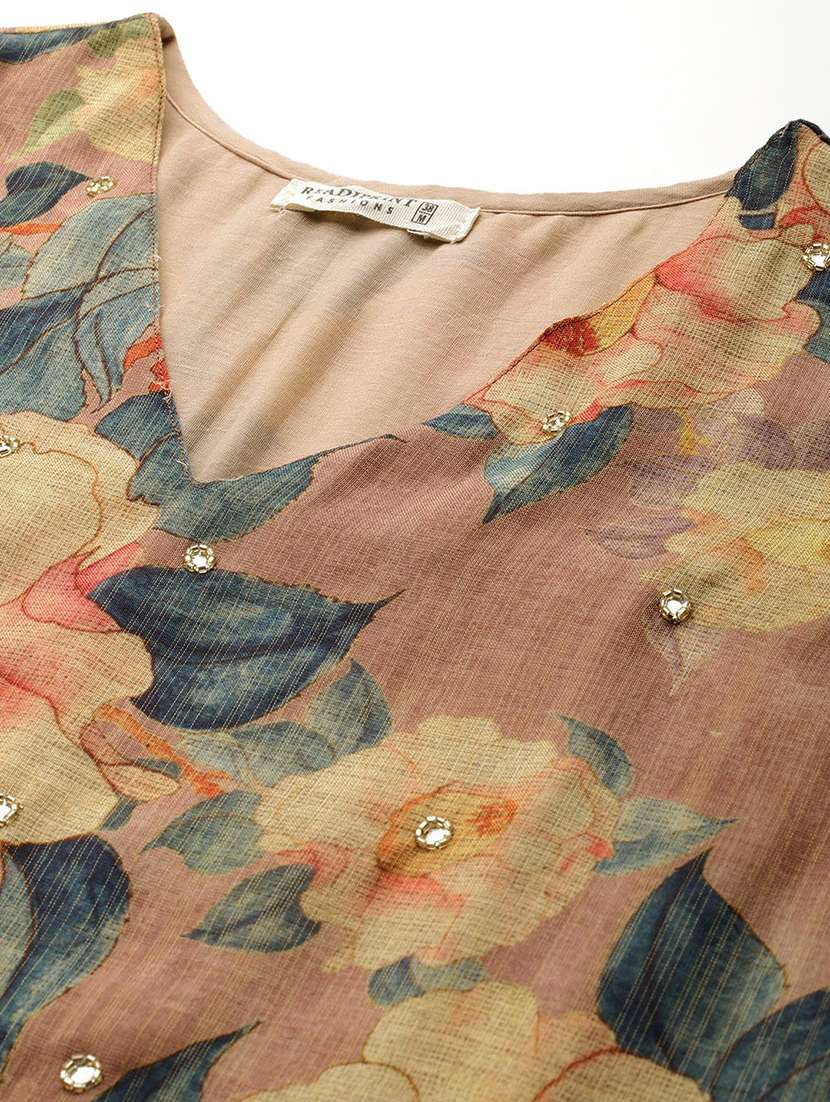 women three quarter sleeve kurta and pant set - 22057999 -  Standard Image - 5