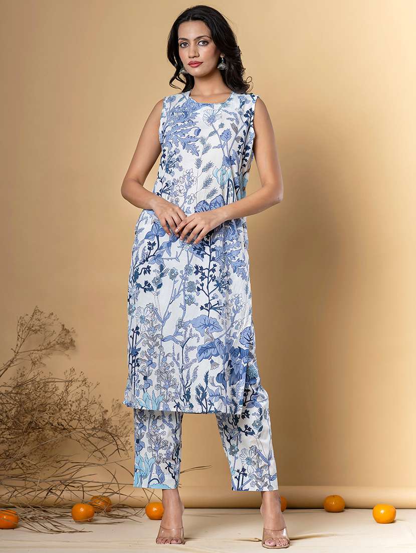 women printed sleeveless kurta and pant set