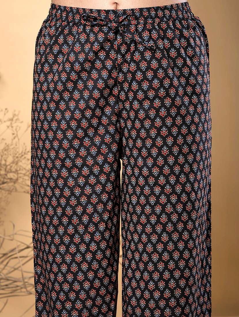 women three quarter sleeve kurta pant with dupatta set - 22058203 -  Standard Image - 5