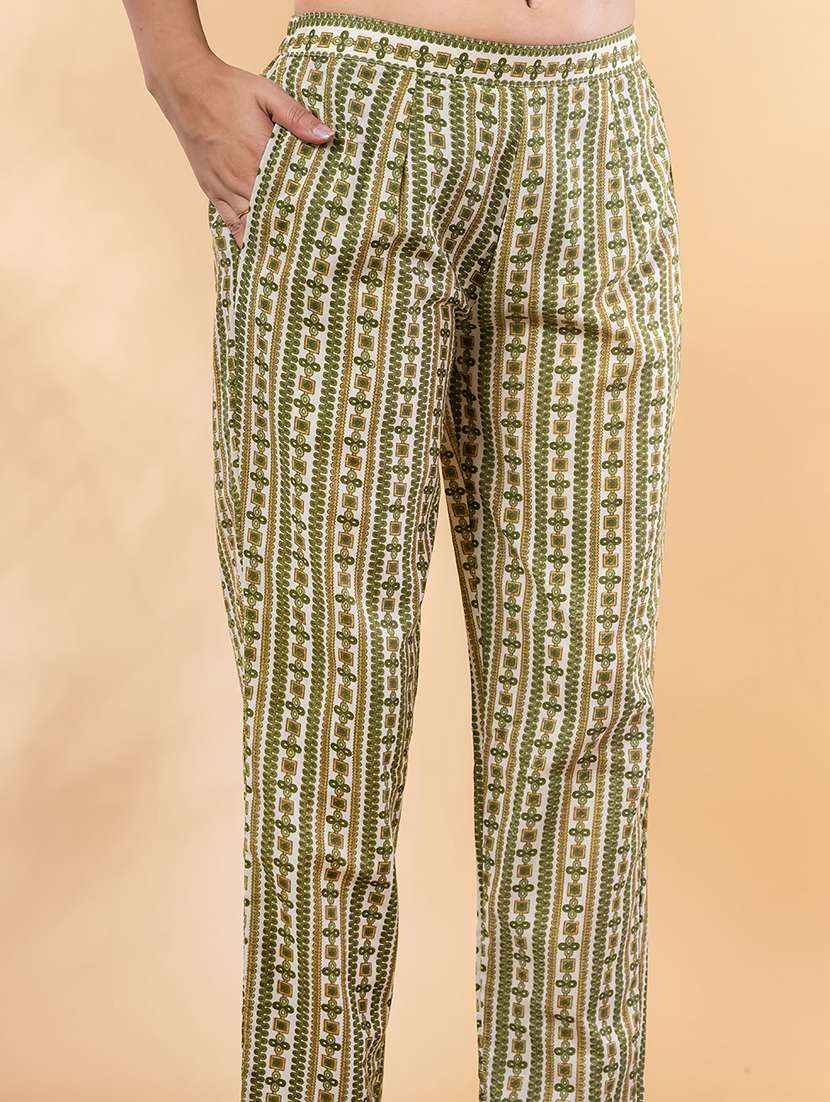 women three quarter sleeve kurta and pant with dupatta  - 22058279 -  Standard Image - 5