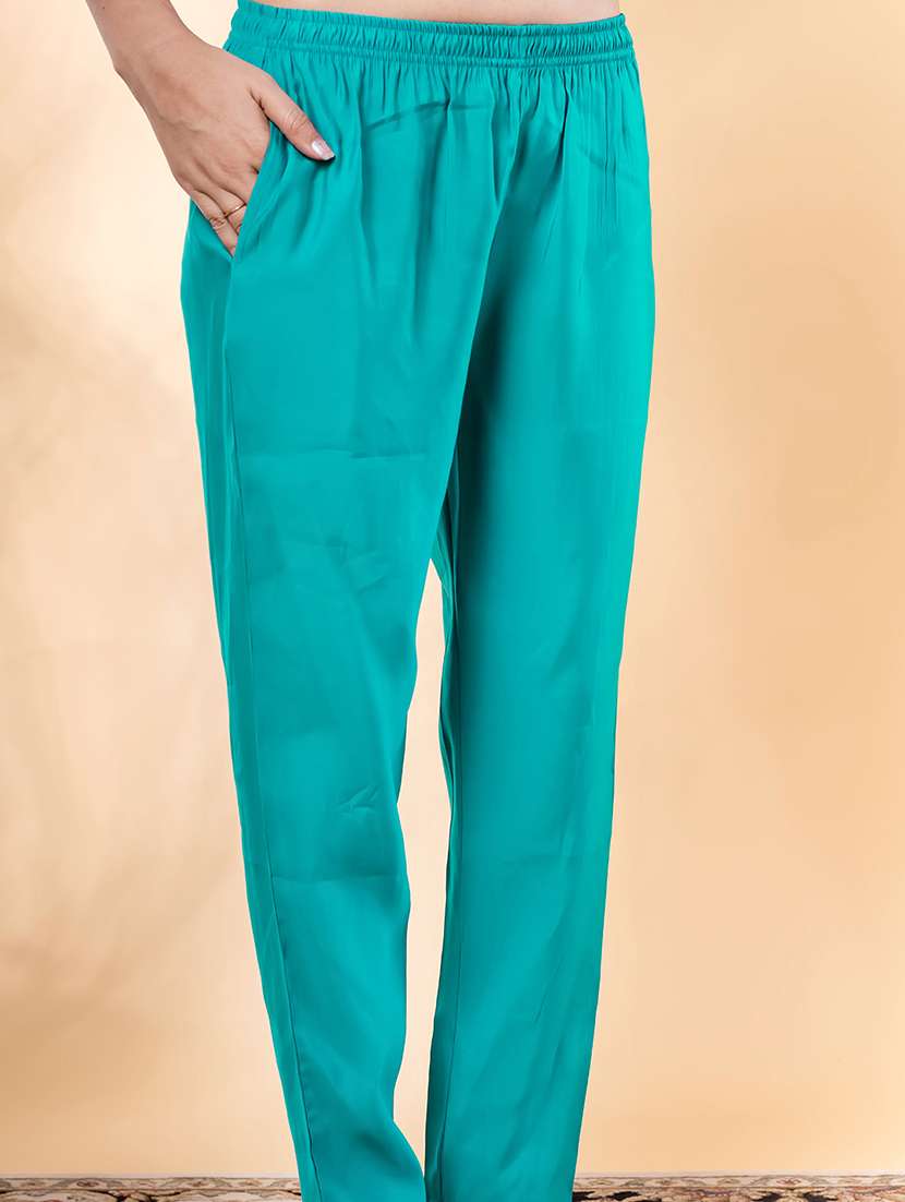 women three quarter sleeve kurta and pant set - 22058365 -  Standard Image - 5