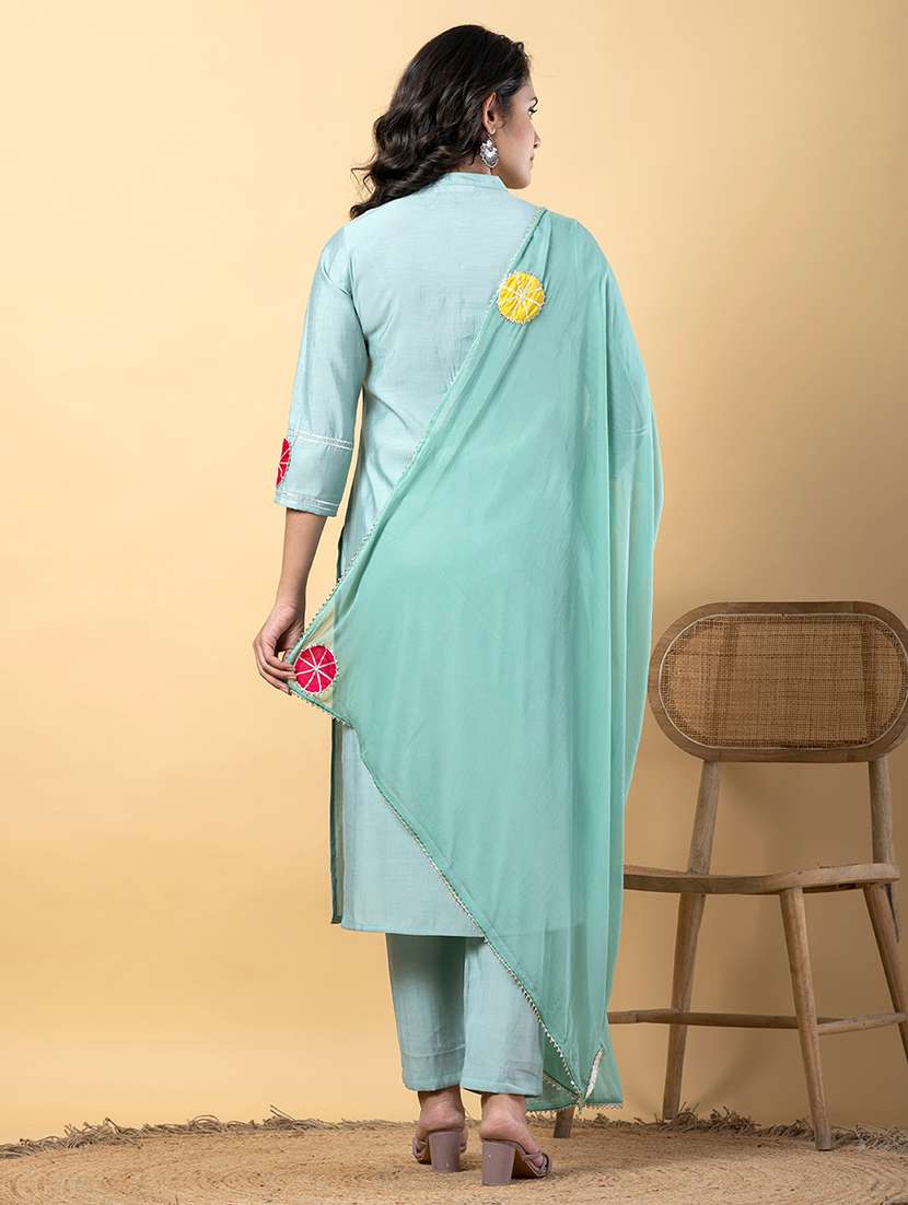 women three quarter sleeve kurta pant with dupatta set - 22058368 - Standard Image - 3