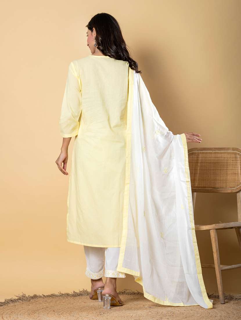 women three quarter sleeve kurta pant with dupatta set - 22058396 -  Standard Image - 3