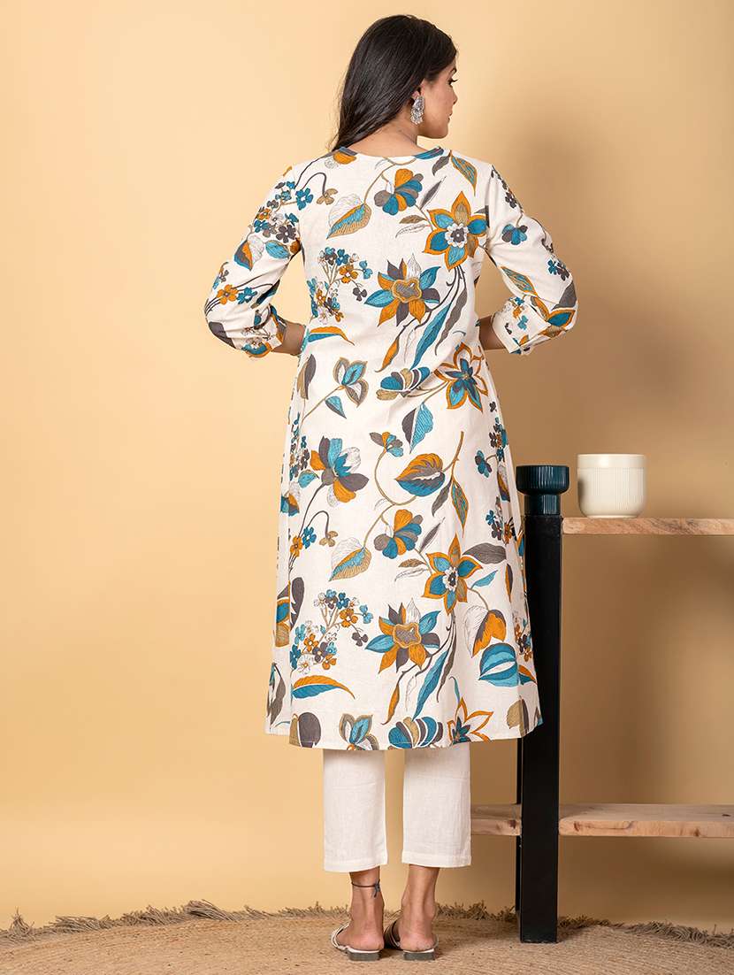 women three quarter sleeve kurta and pant set - 22058424 -  Standard Image - 3