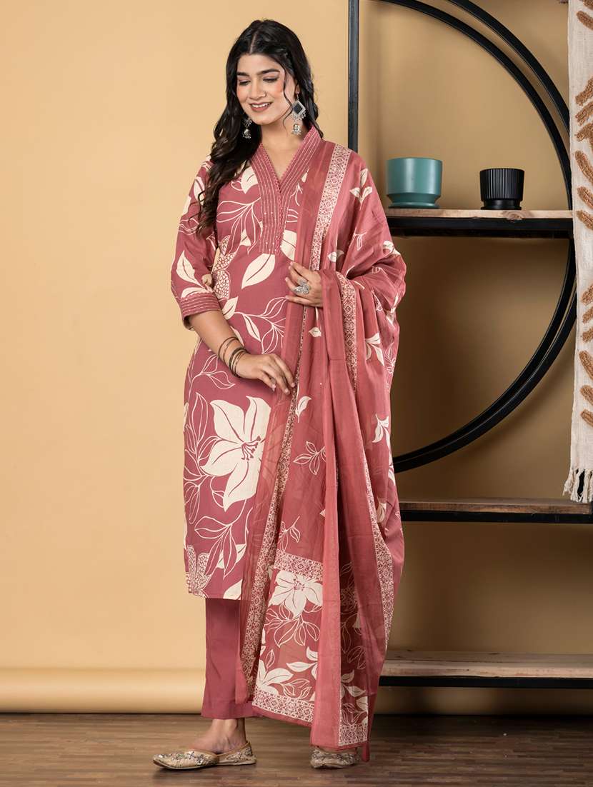 maroon cotton suit  set - 22058485 -  Standard Image - 3