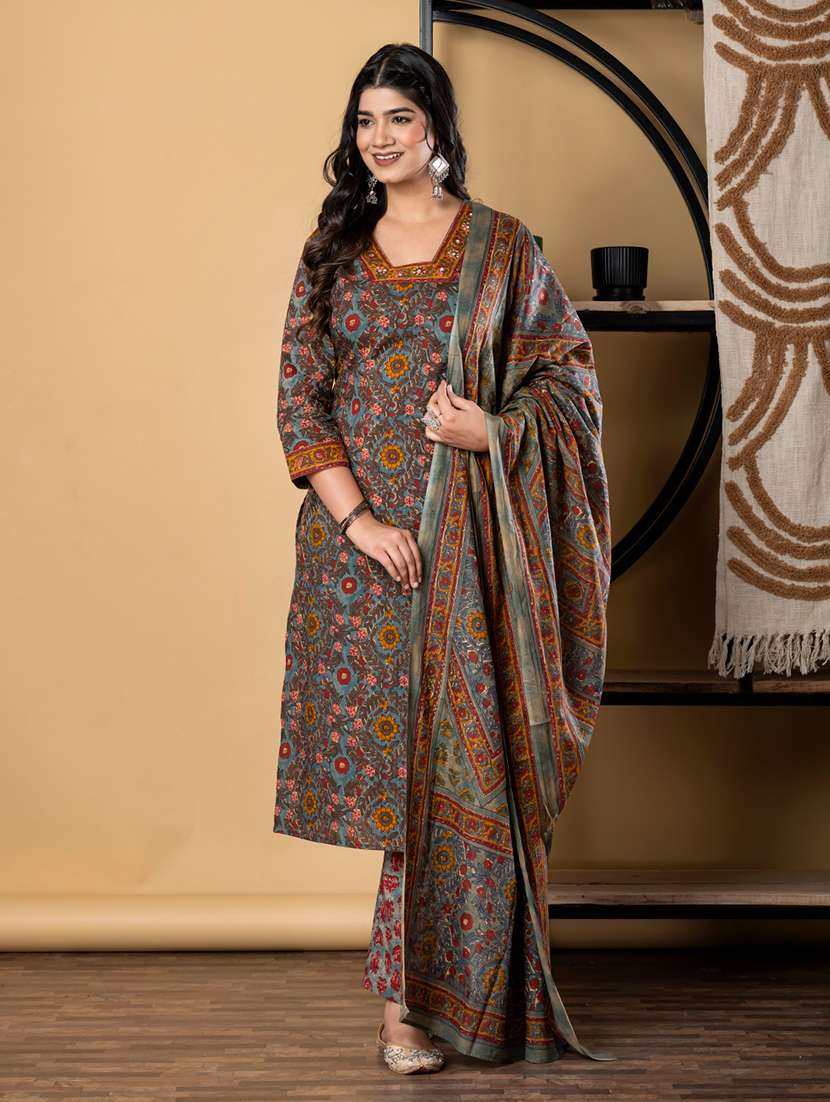 women three quarter sleeve kurta pant with dupatta set