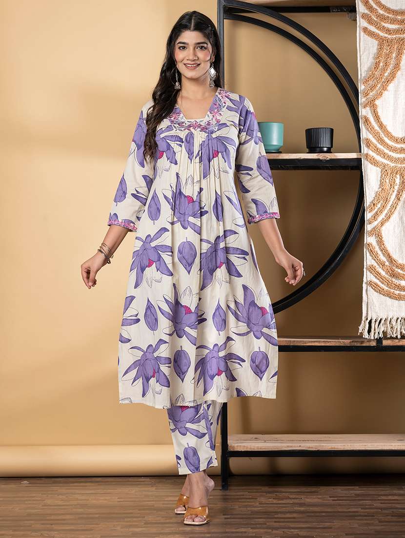 women three quarter sleeve kurta and pant set