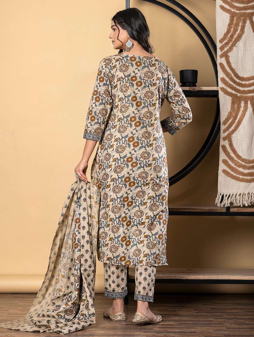 beige cotton suit  set - 22058516 -  Standard Image - 3