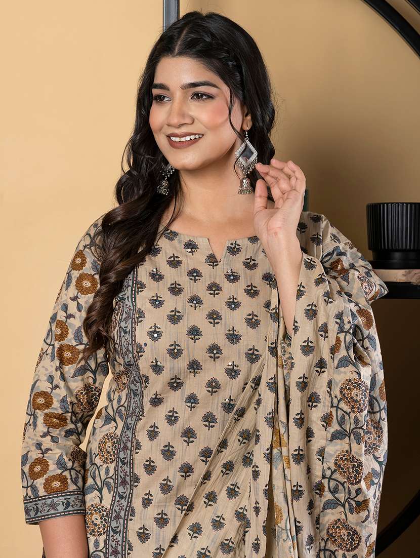 beige cotton suit  set - 22058516 -  Standard Image - 5
