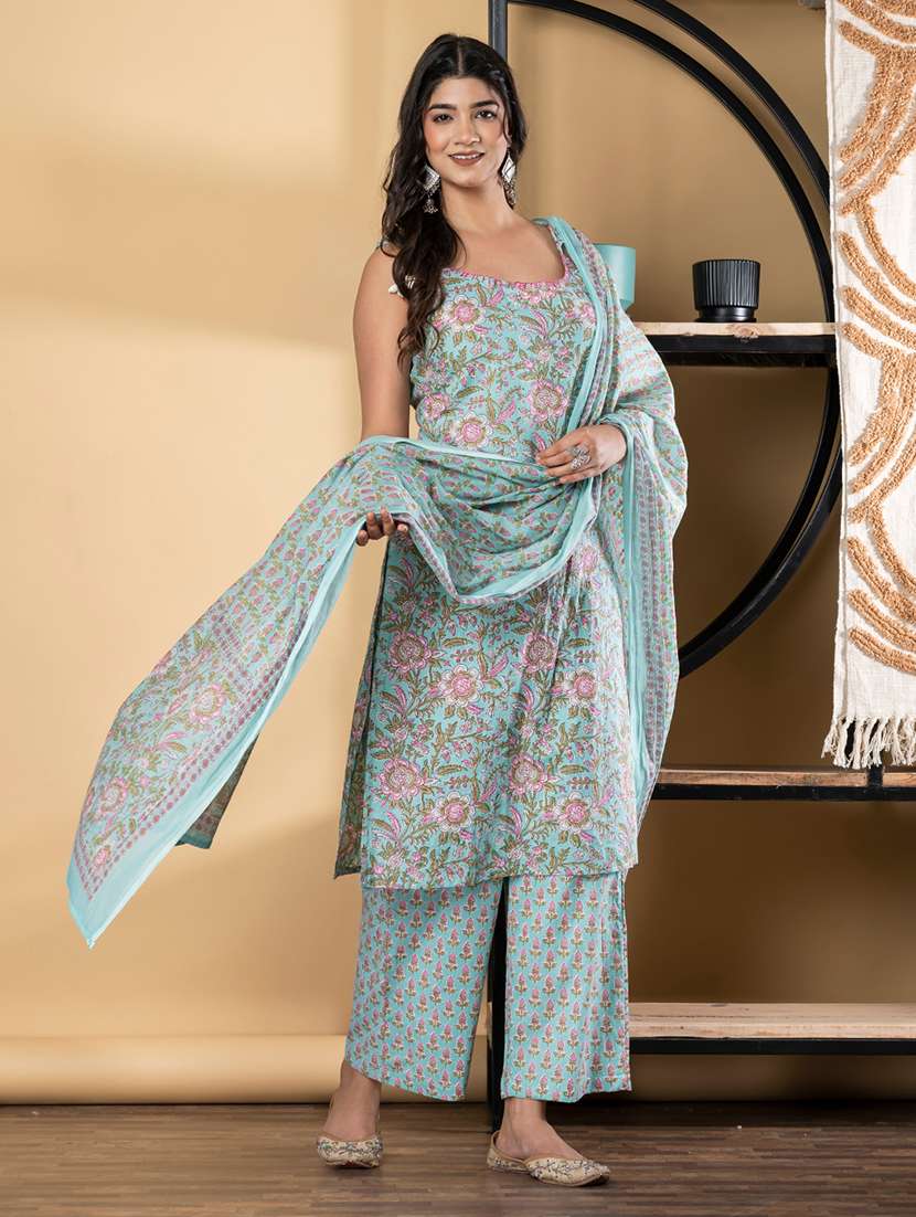 women shoulder strap kurta palazzo with dupatta set - 22058517 -  Standard Image - 3