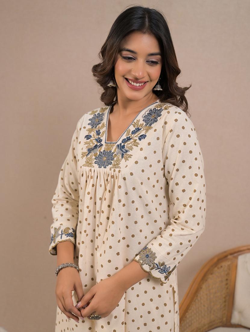 off white cotton blend suit set - 22058545 - Standard Image - 3