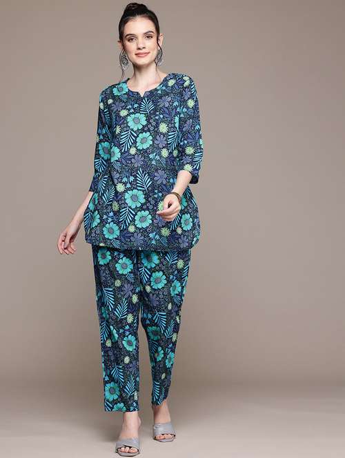 women printed three quarter sleeve ethnic co-ord set - 22058585 -  Standard Image - 0