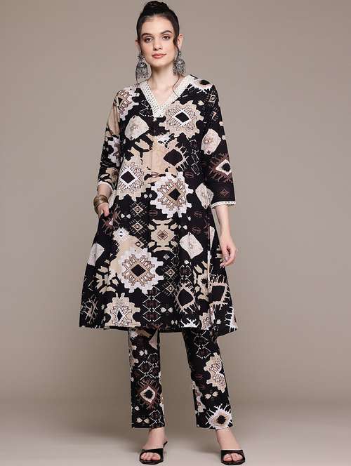 women printed three quarter sleeve ethnic co-ord set - 22058596 -  Standard Image - 0