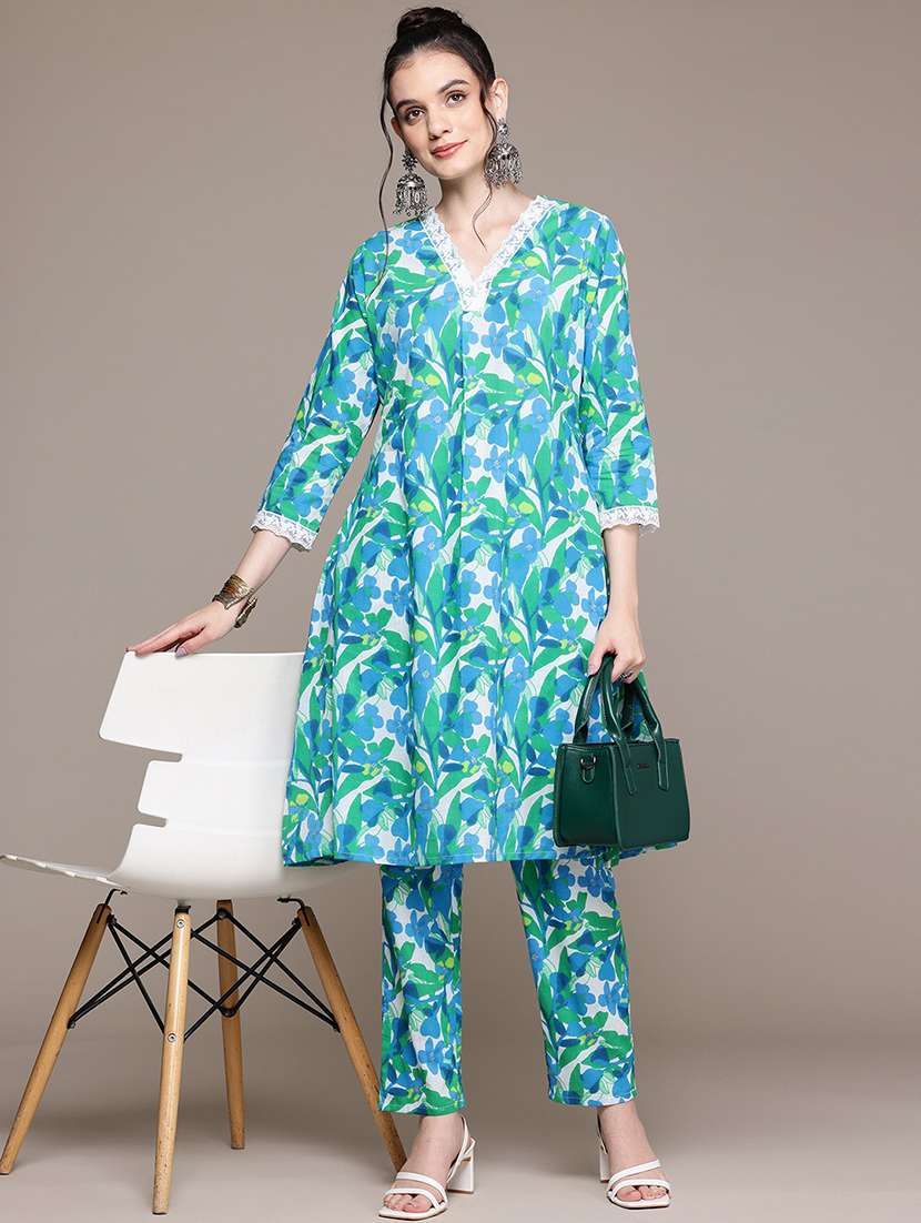 women printed three quarter sleeve ethnic co-ord set