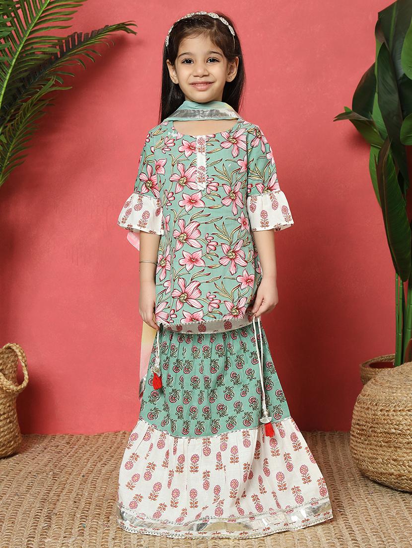 girls printed bell sleeve lehenga choli with dupatta - 22058617 - Zoom Image - 0