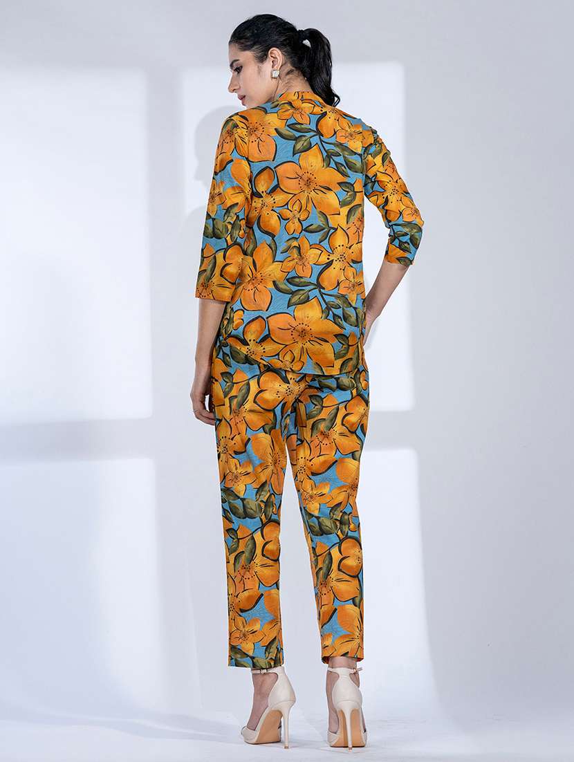 women three quarter sleeve regular fit ethnic co-ord set - 22058659 - Standard Image - 3