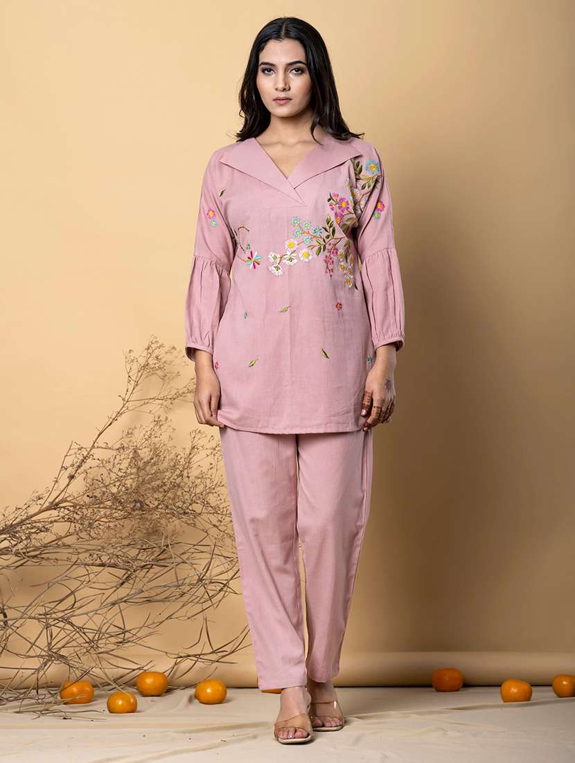 women three quarter sleeve regular fit ethnic co-ord set