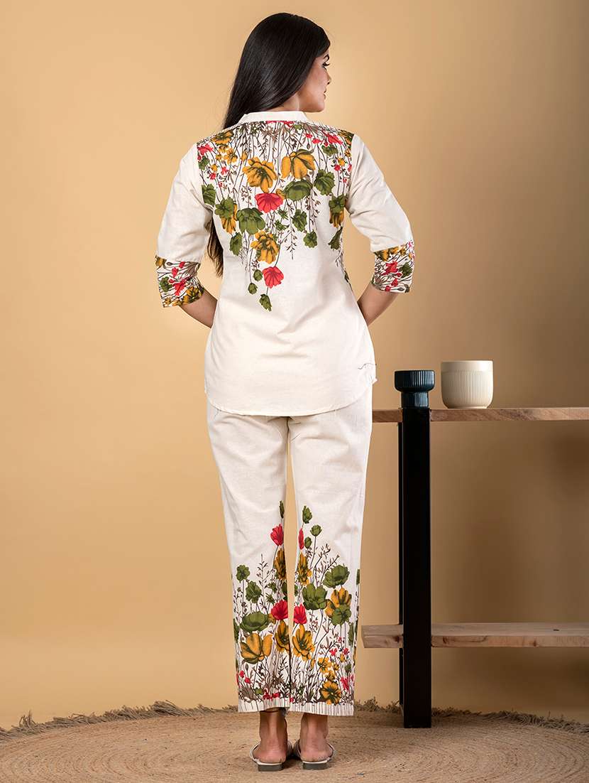 women three quarter sleeve regular fit ethnic co-ord set - 22058674 - Standard Image - 3