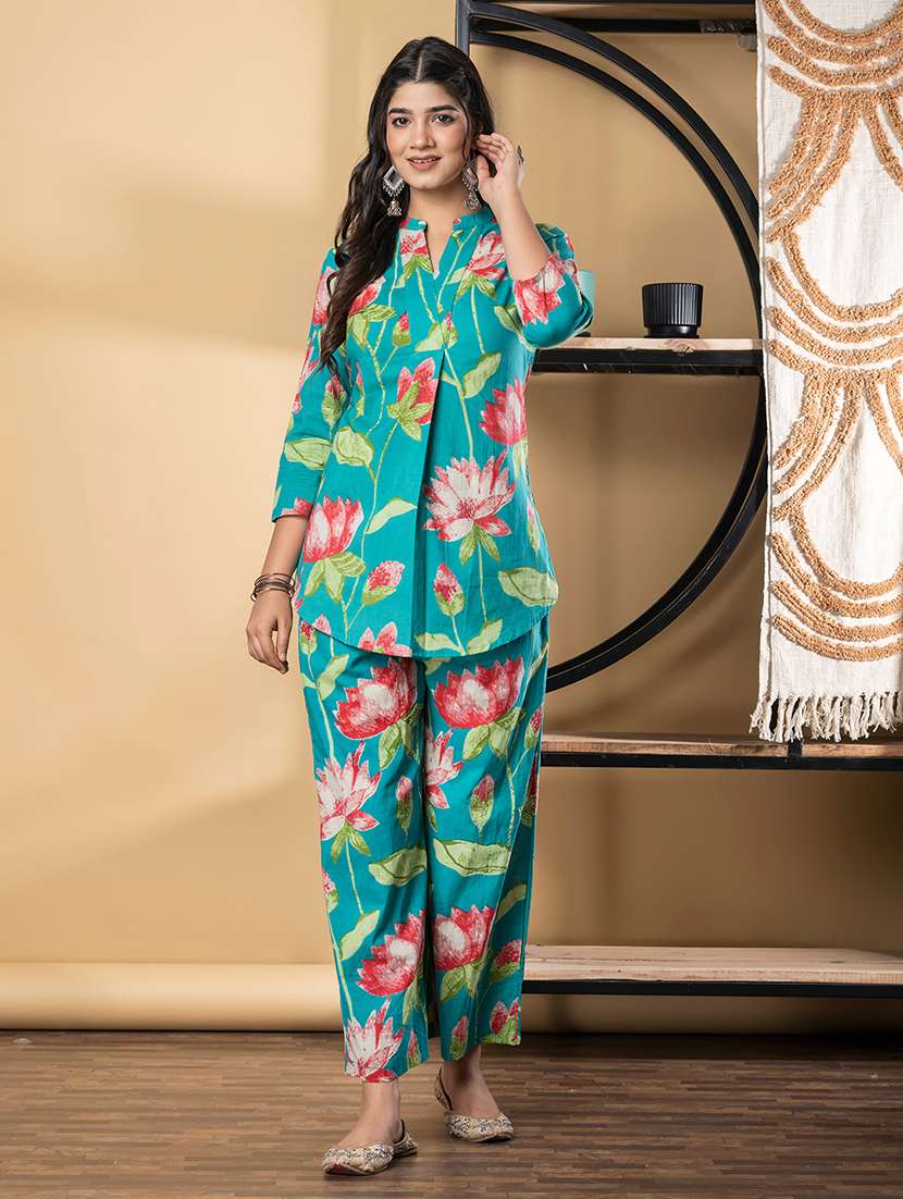 women three quarter sleeve regular fit ethnic co-ord set