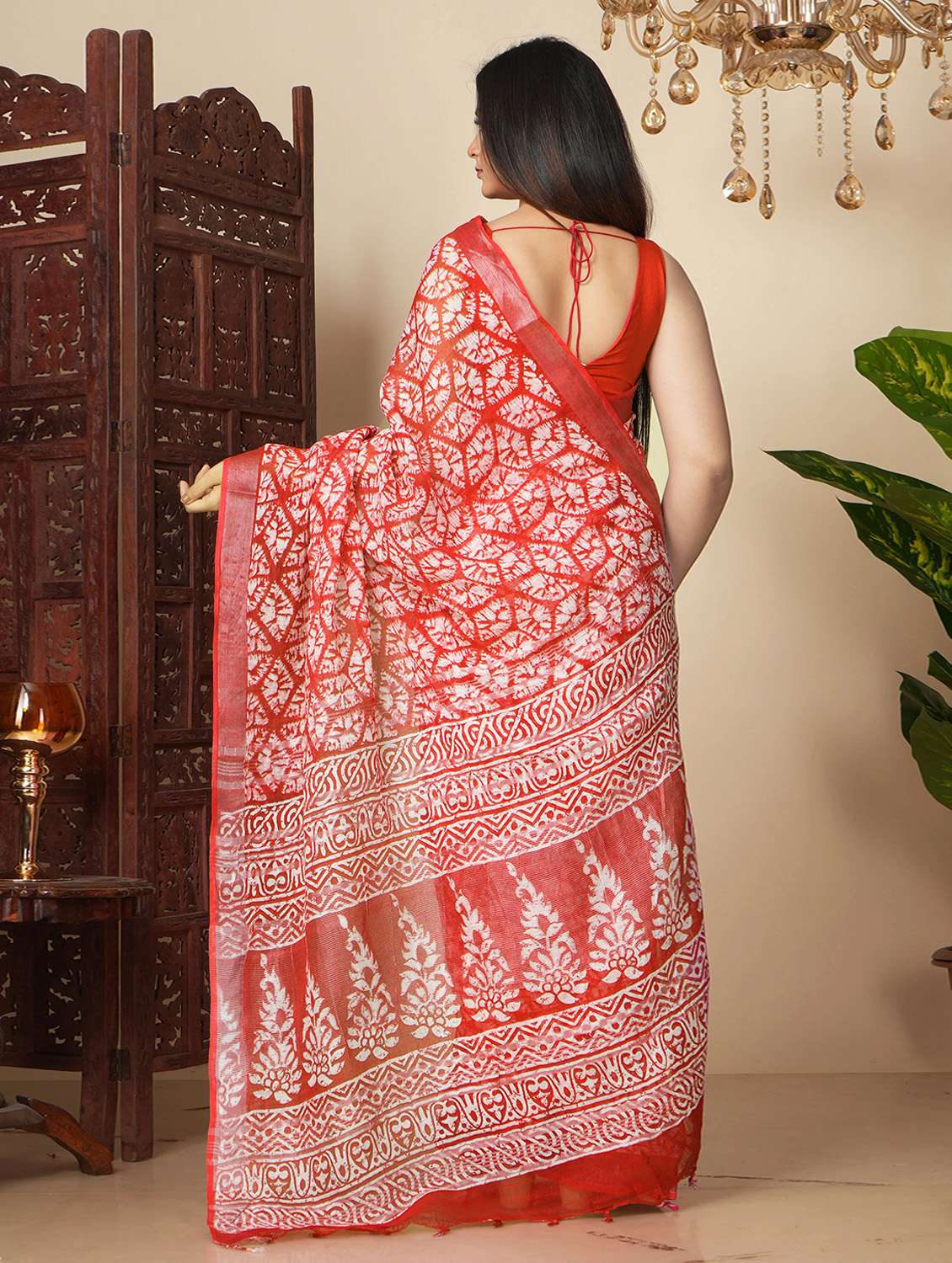 women printed casual wear saree with blouse - 22058769 - Standard Image - 3