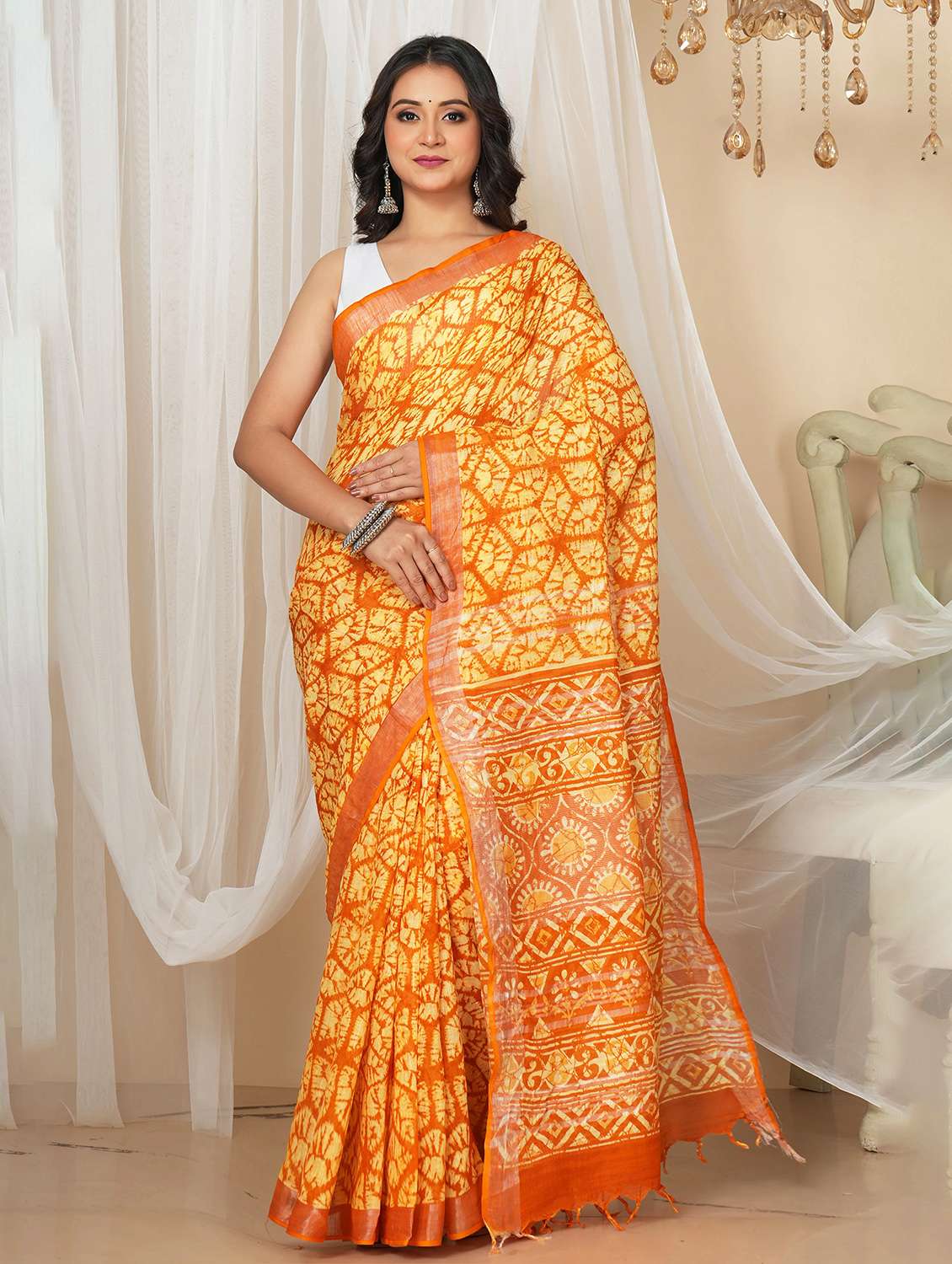 women printed casual wear saree with blouse