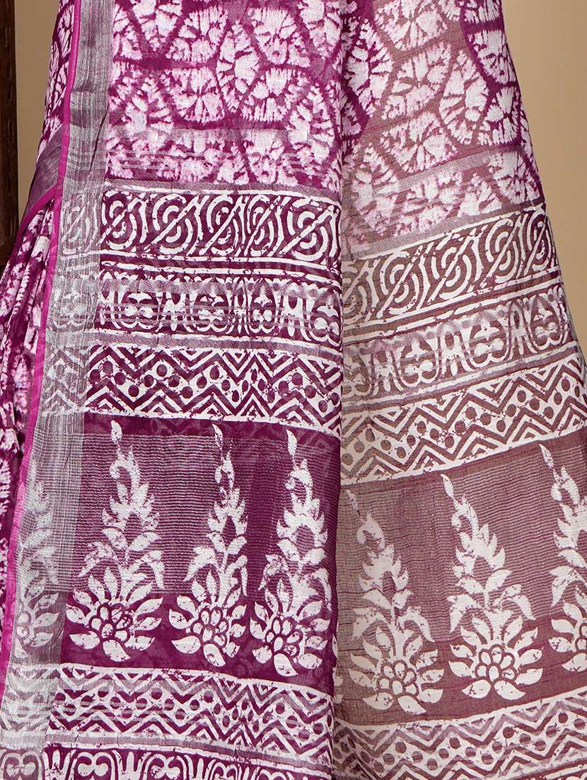 women printed casual wear saree with blouse - 22058777 -  Standard Image - 3