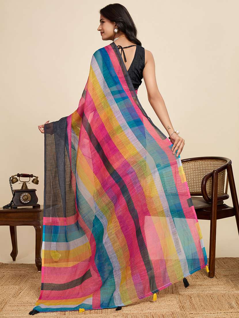 women printed casual wear saree with blouse - 22058791 -  Standard Image - 3