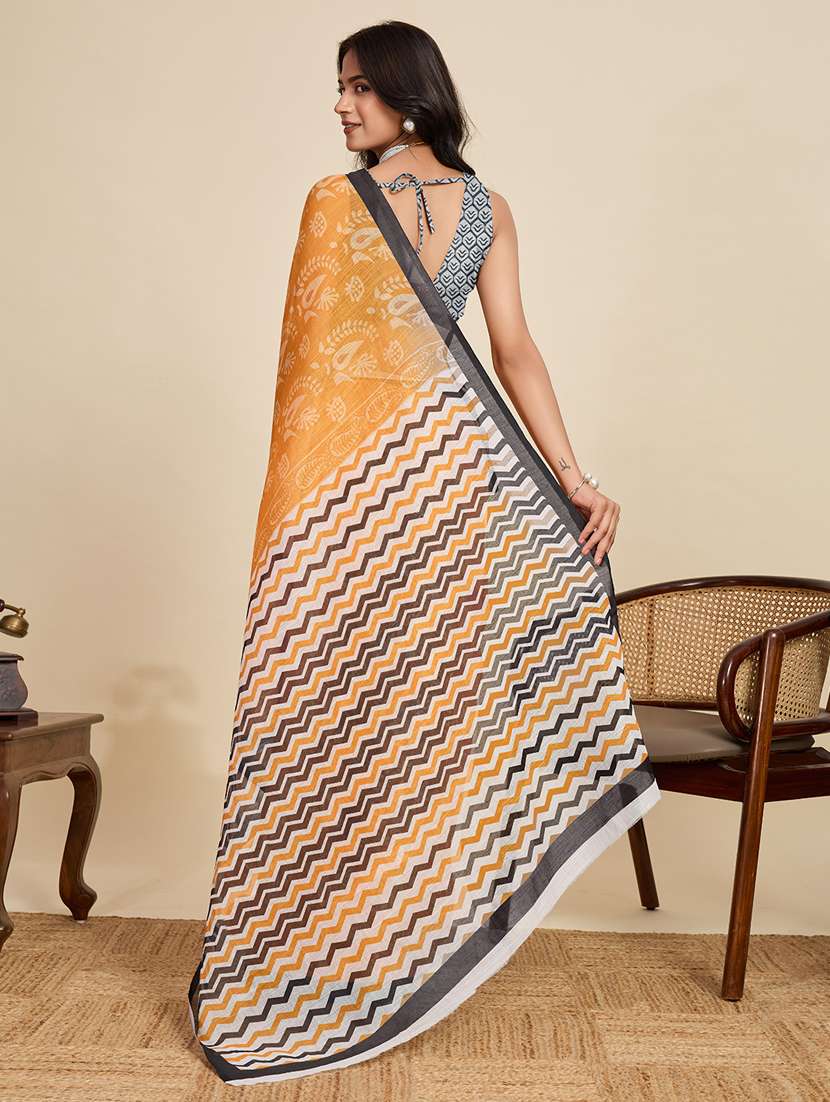 women printed casual wear saree with blouse - 22058792 -  Standard Image - 3