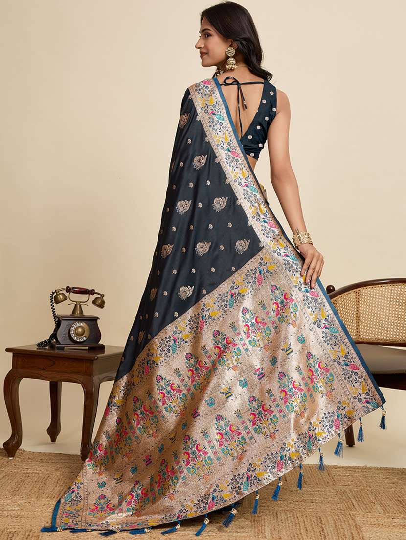 women self design banarasi saree with blouse - 22058801 -  Standard Image - 3