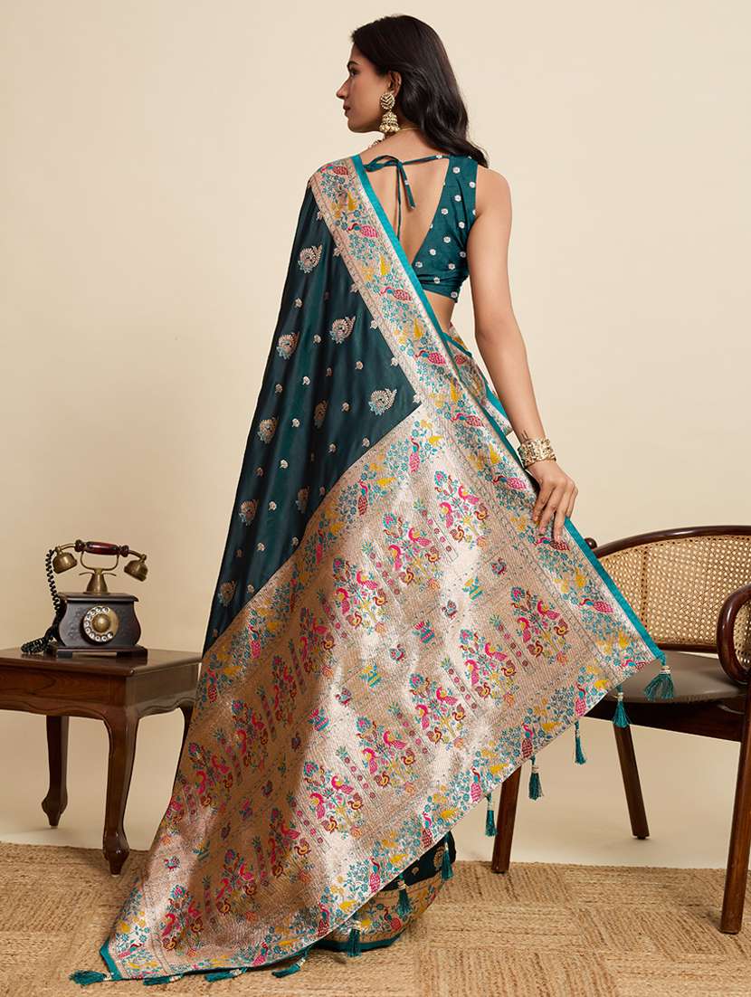 women self design banarasi saree with blouse - 22058804 - Standard Image - 3