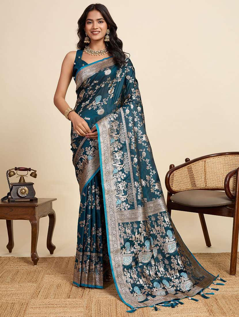 women self design banarasi saree with blouse