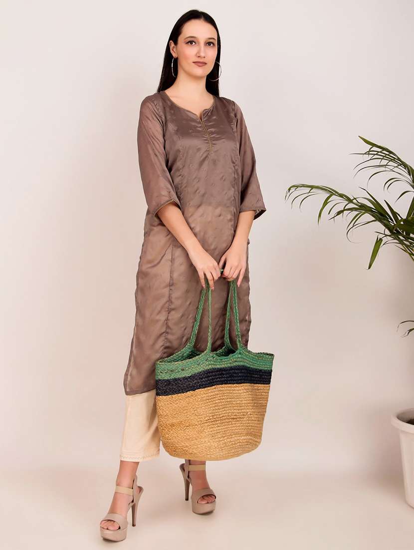 women three quarter sleeve kurta pant set