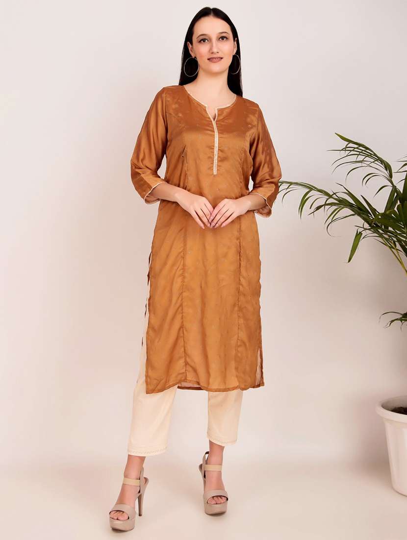 women three quarter sleeve kurta pant set