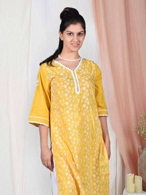 women three quarter sleeve kurta pant set - 22058859 -  Standard Image - 3