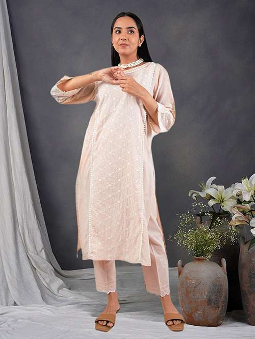 women three quarter sleeve kurta pant set - 22058922 - Standard Image - 0
