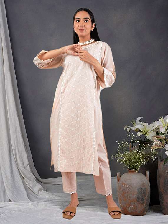 women three quarter sleeve kurta pant set - 22058922 - Zoom Image - 0