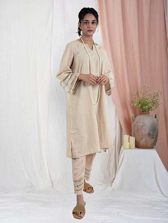 women three quarter sleeve kurta pant set - 22059013 - Zoom Image - 0