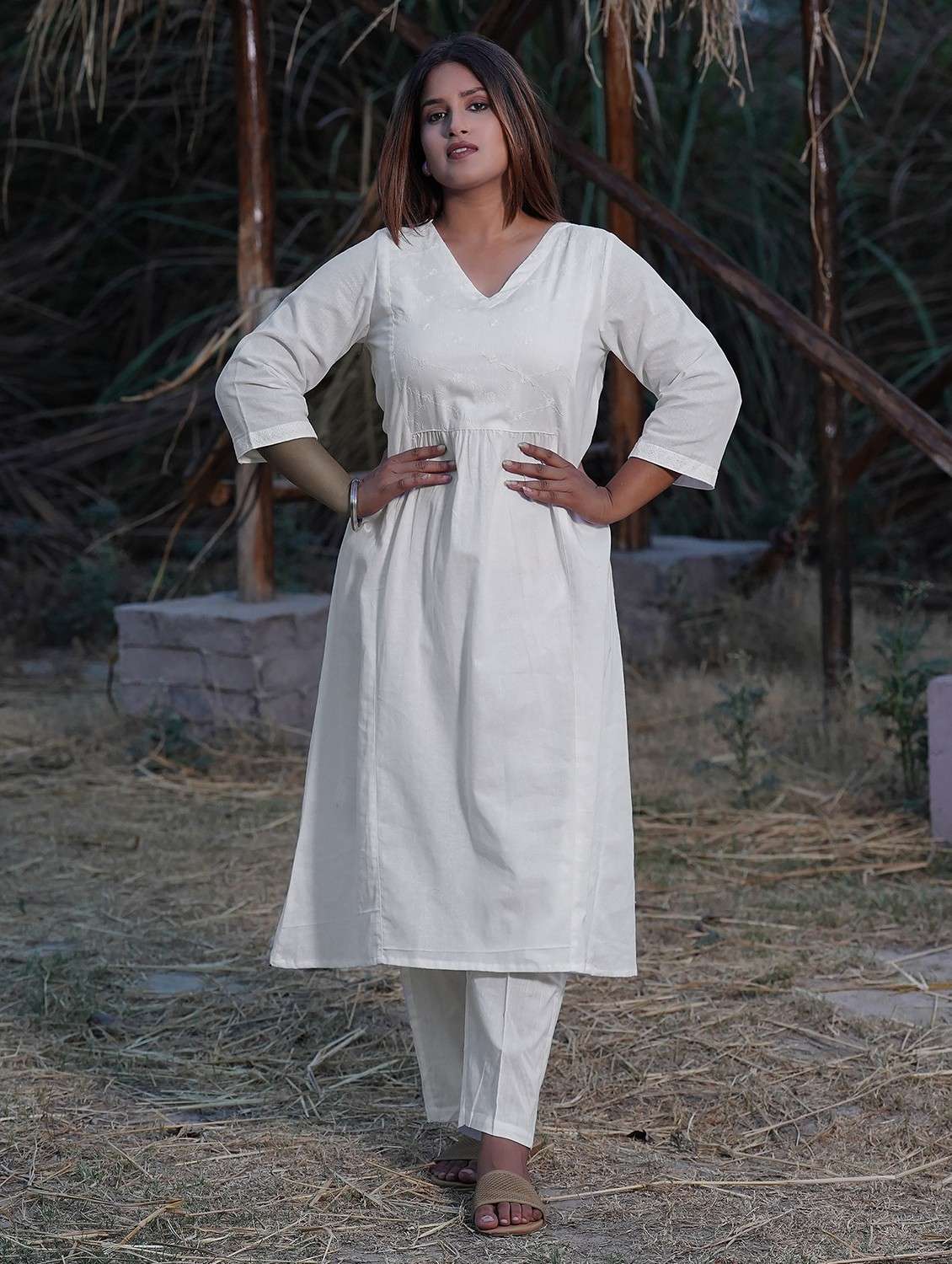 women three quarter sleeve kurta pant set