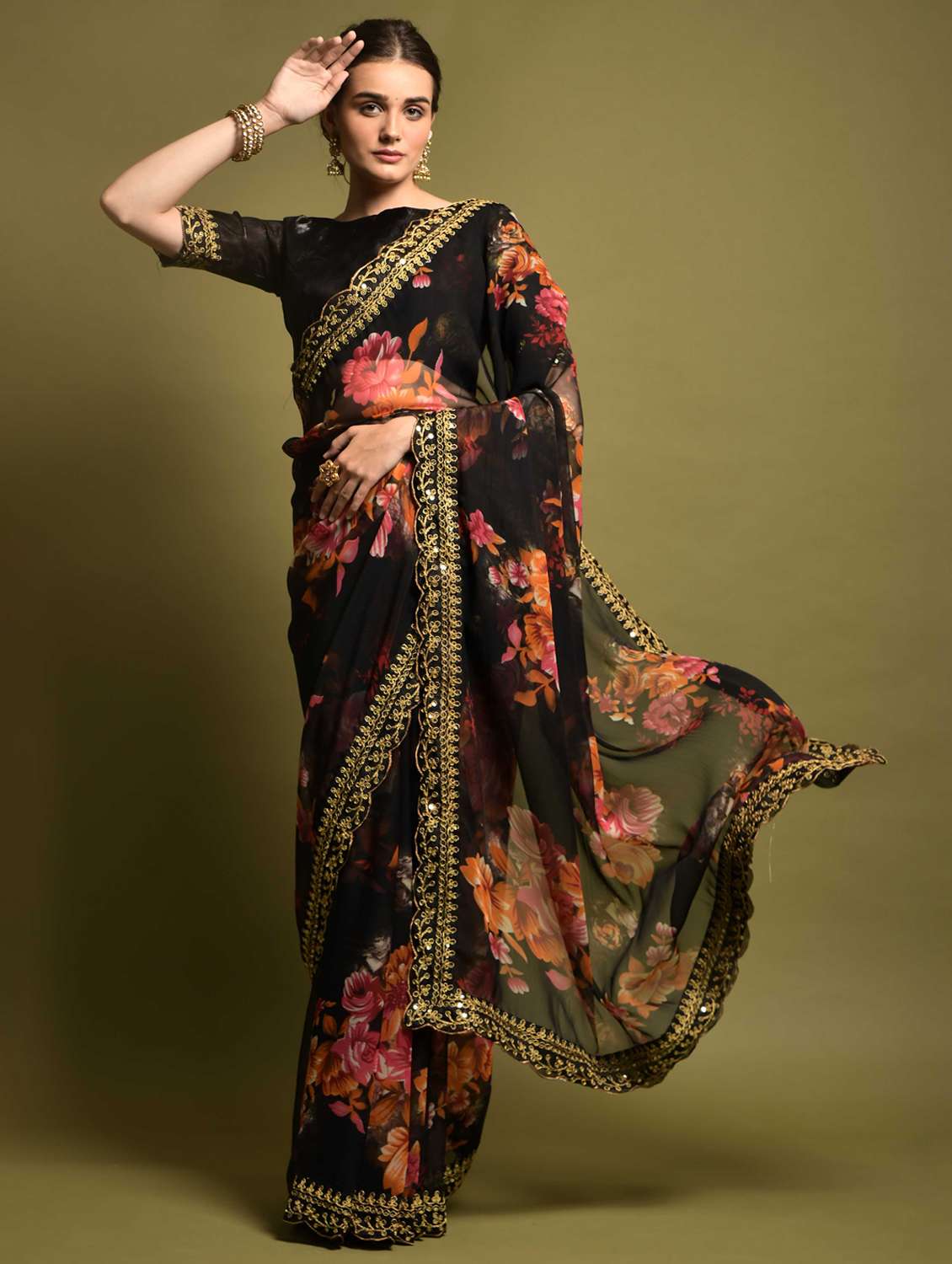 women floral printed saree with blouse