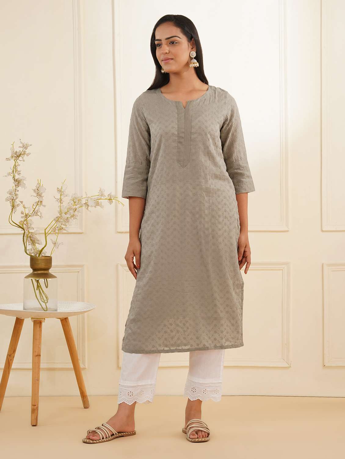 women three quarter sleeve kurta pant set