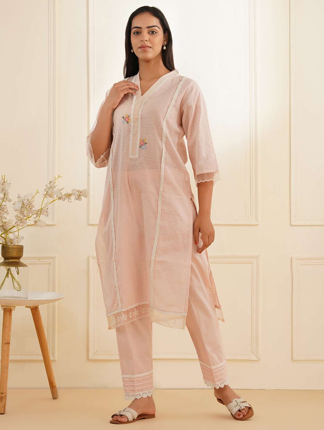 women three quarter sleeve kurta pant set - 22059246 - Zoom Image - 0