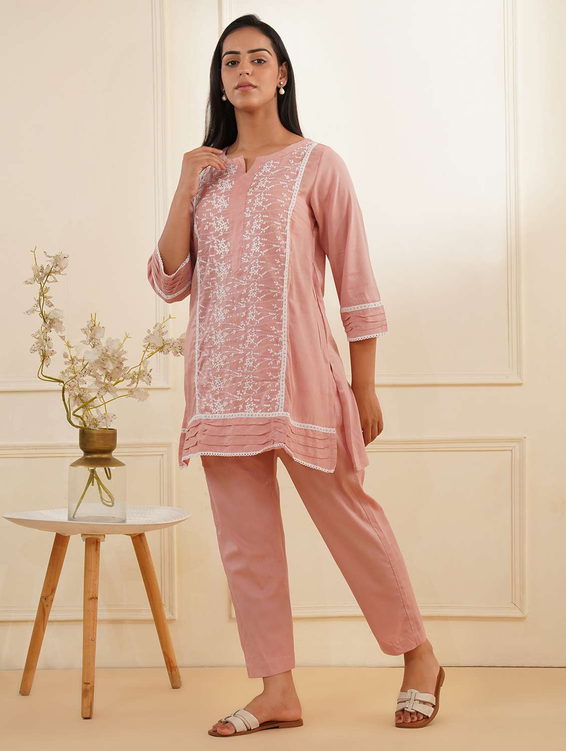 women three quarter sleeve kurta pant set